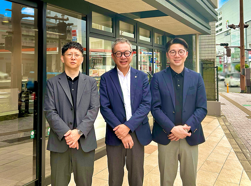 スタッフ紹介
